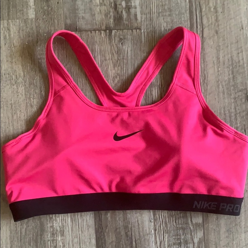 Nike Pro Sports Bra
